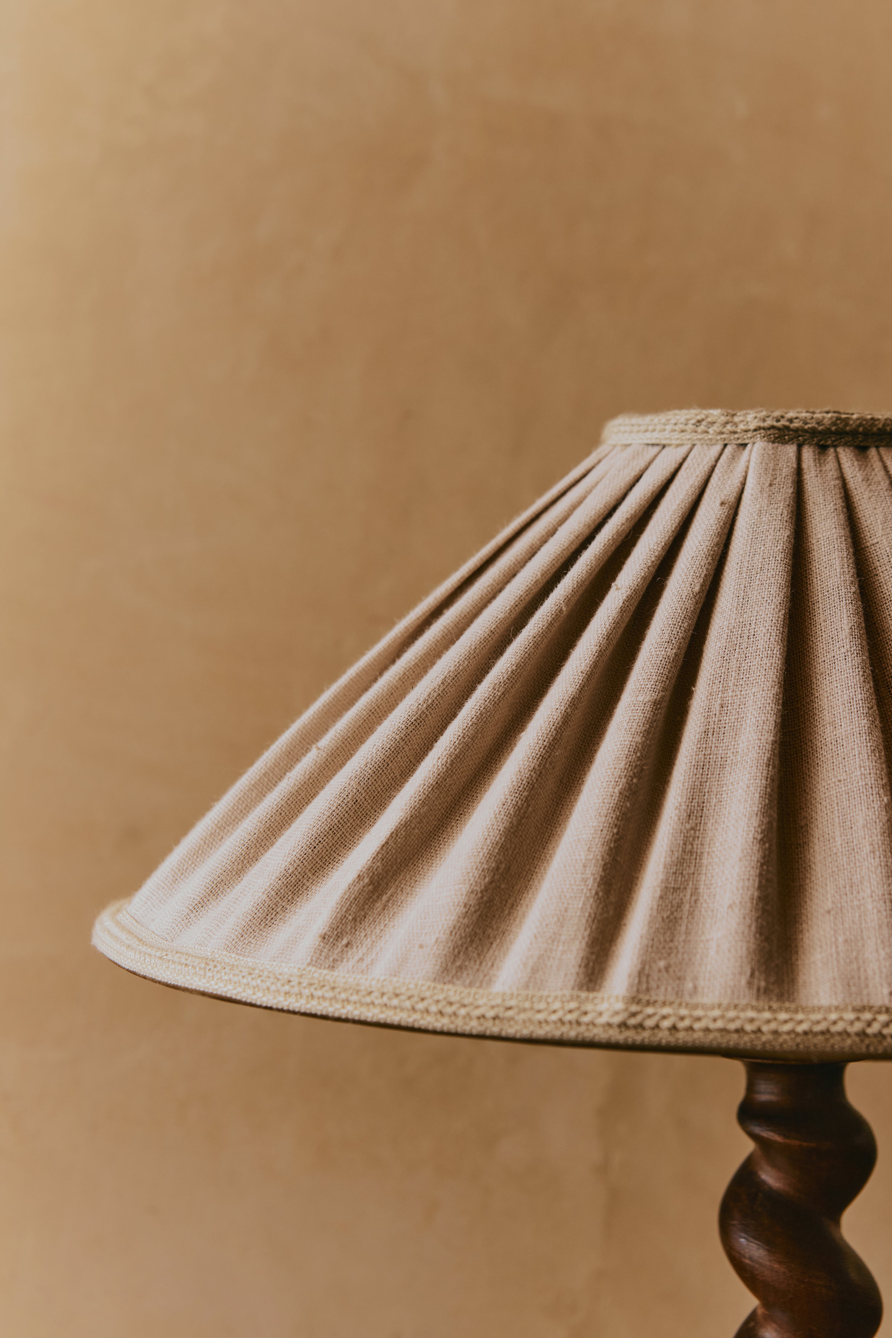 Xénia S - Abat-jour conique plat plissé - Lin beige