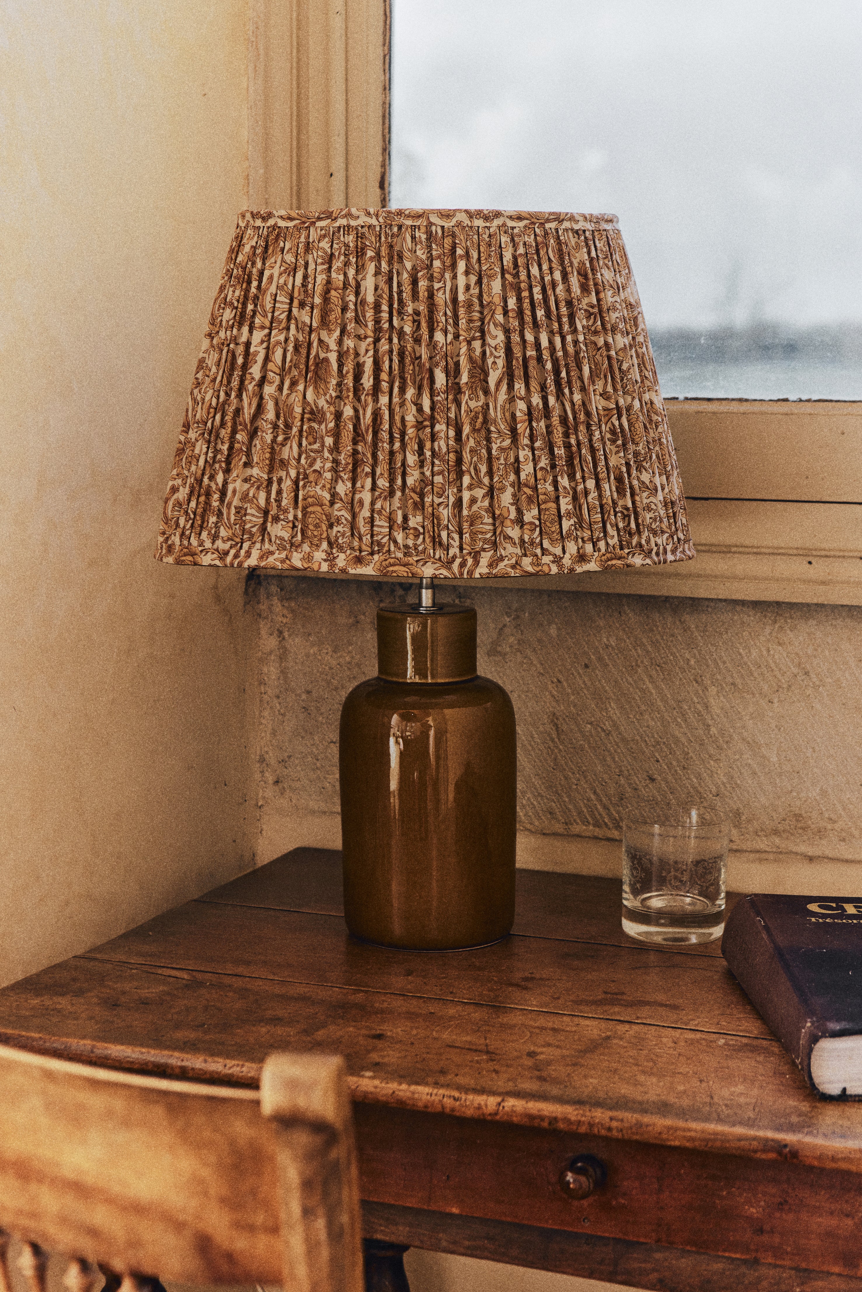 Eugenia M - Abat-jour ovale froncé - Liberty Coton Sambourne Ocre